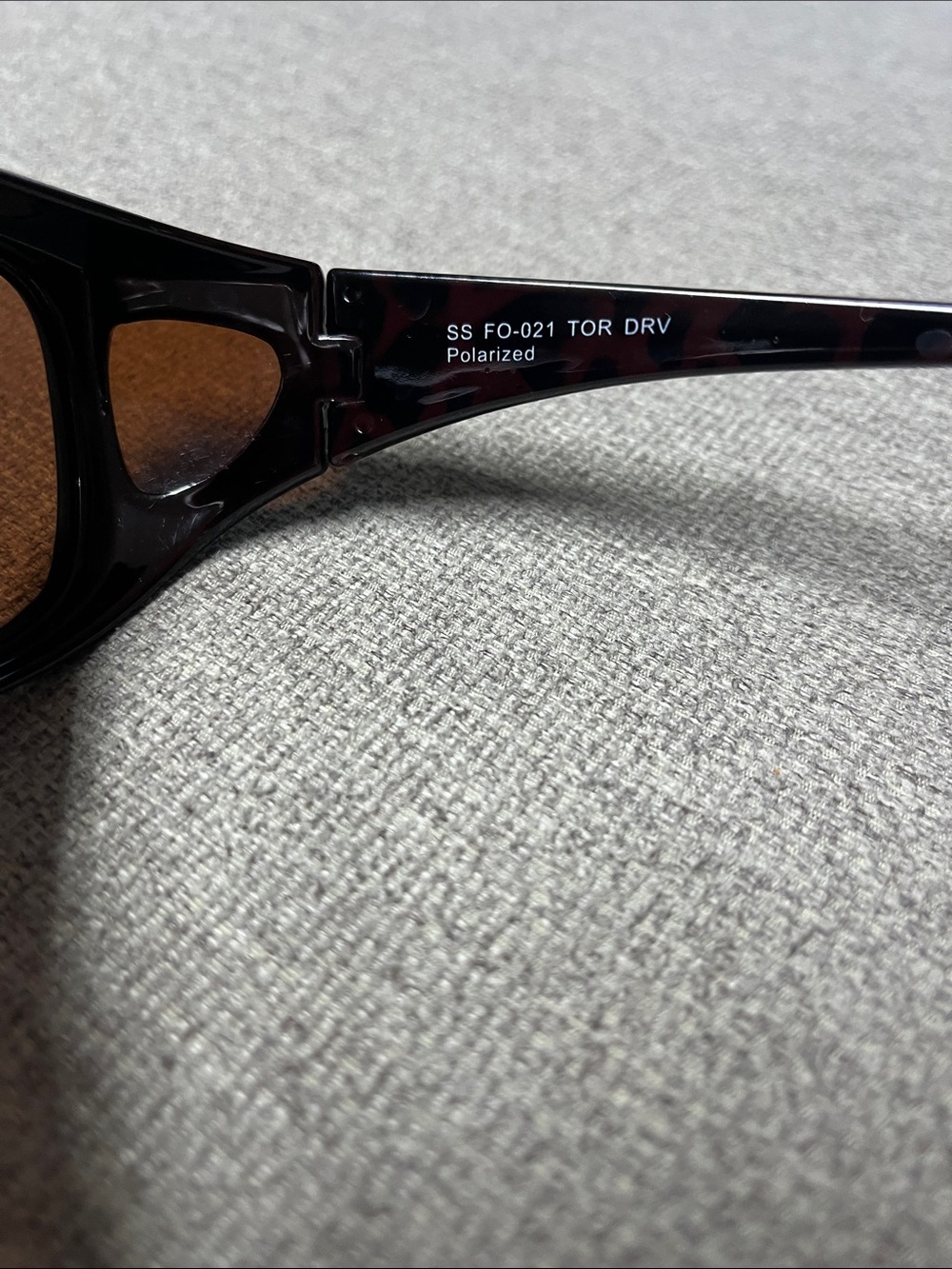 Foster Grant Women's Tortoiseshell Frame with Brown Lenses Sunglasses - Picture 8 of 9